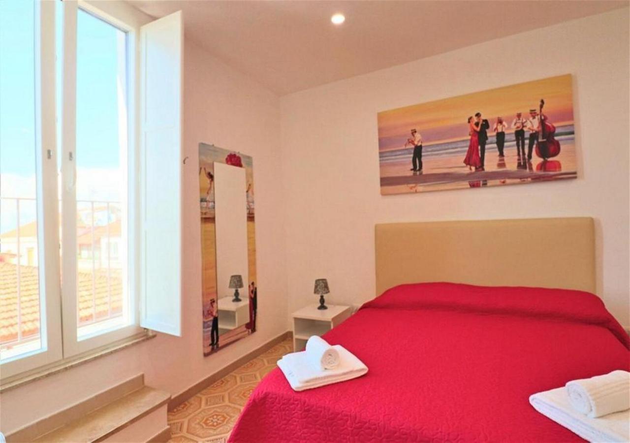 Sorrento Historical Center Apartment Luaran gambar